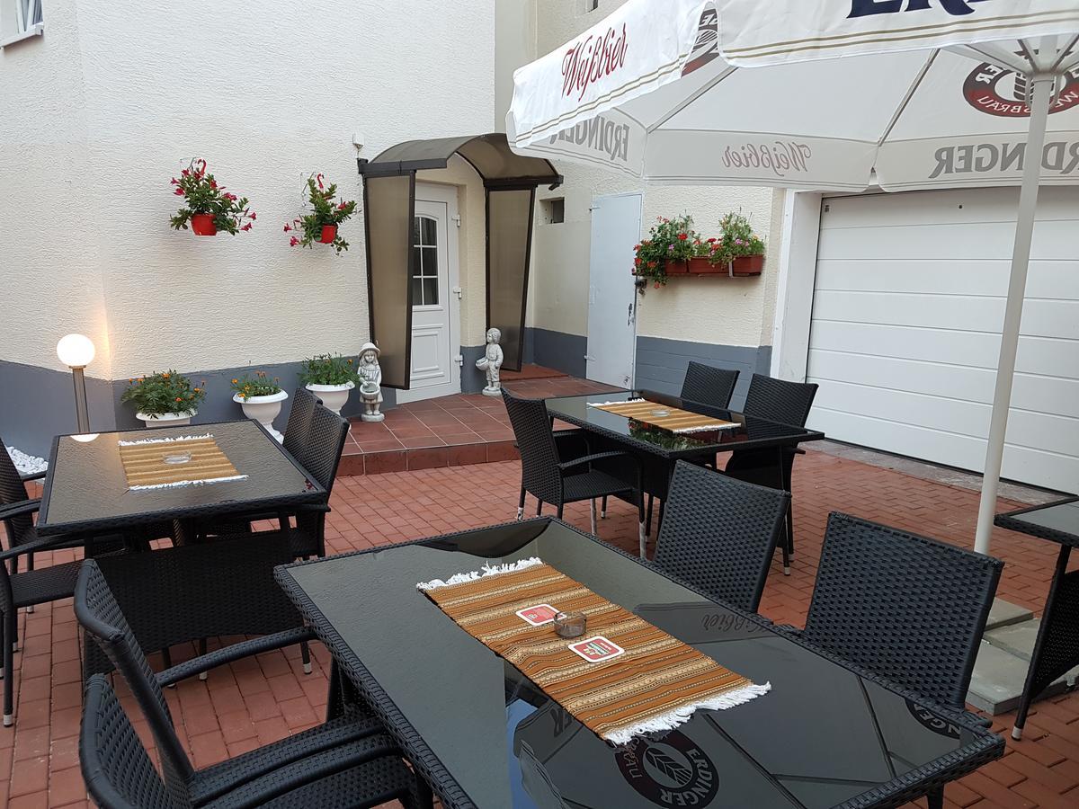 Hotel Restaurant Rhodos Elsterwerda Kültér fotó